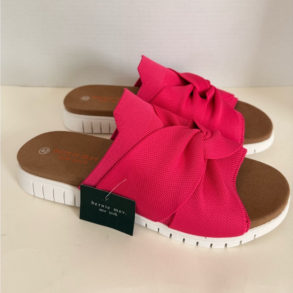 Bernie Mev. New York Knit Slide Sandals Pink NWT Size 40